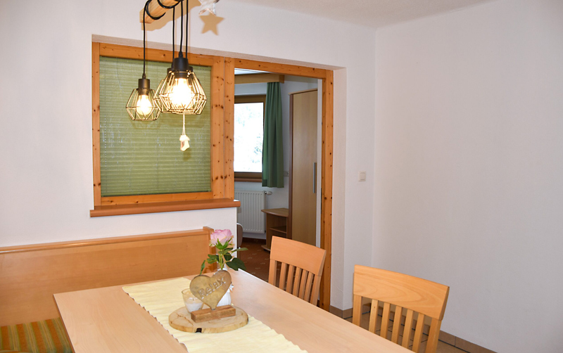 apparthaus-zegger-appartements-fuer-4-5-personen-c